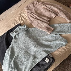 Altar’d State sweater, pink & blue, XL, worn a couple times, very flattering,